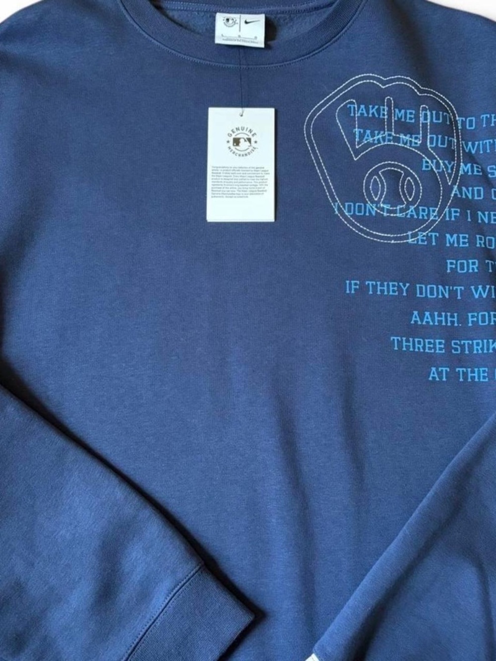 NEW WITH TAGS Nike navy Milwaukee Brew Town crewneck sweatshirt - Picture 2 of 5